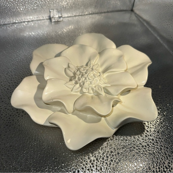Target white Gardenia 3D resin Flower Wall art decor - Picture 3 of 9